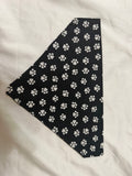 Black White Paws Pet Bandanna – KiMi's Kwilts & Krafts